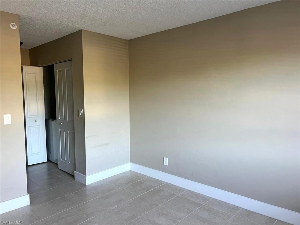 THE ENCLAVE AT NAPLES - Residential Lease