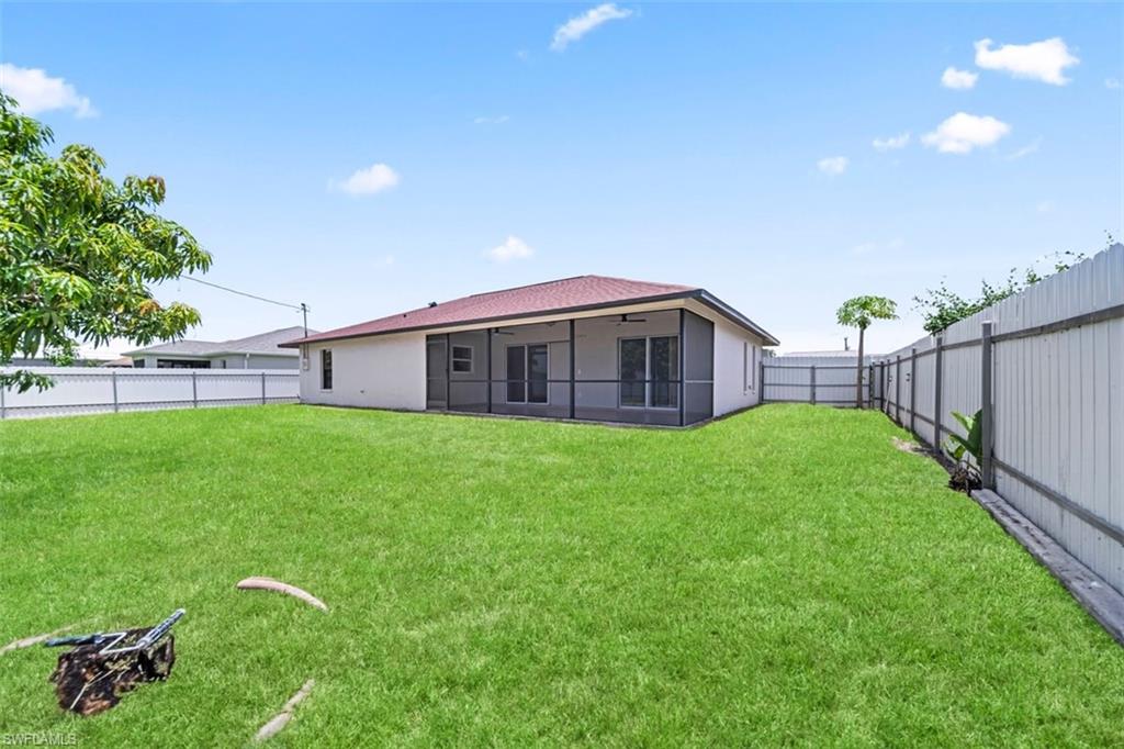 CAPE CORAL - Residential