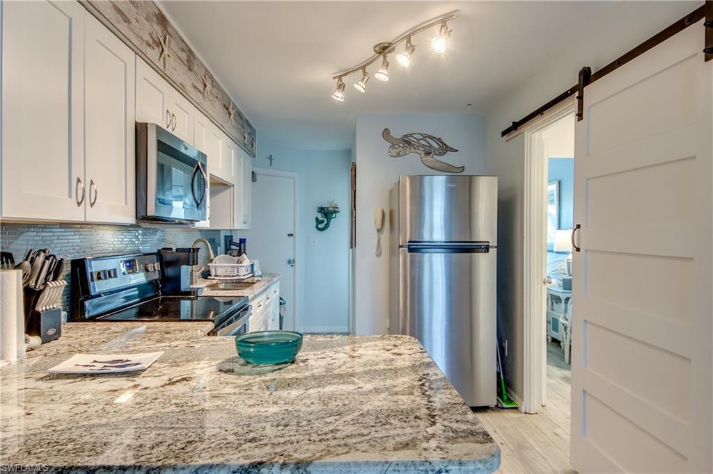 BUCCANEER INN CONDO - Residential
