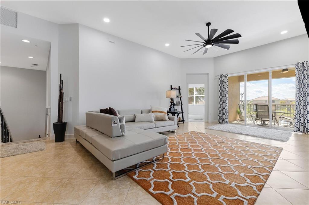 ASHTON OAKS - Residential
