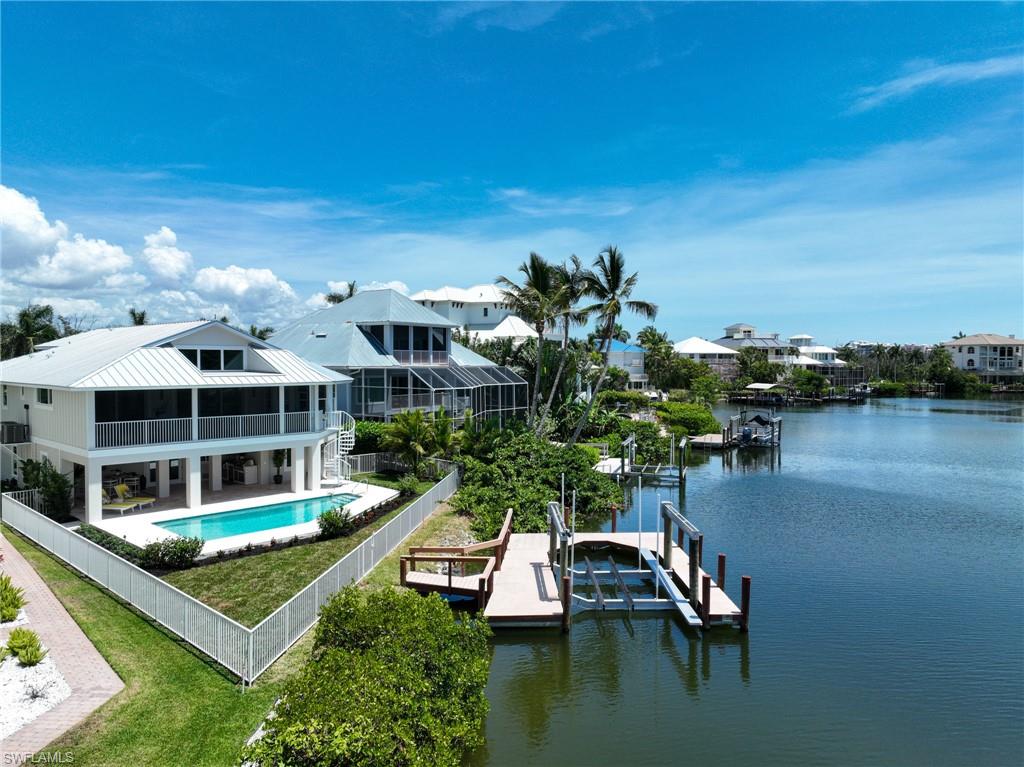 BAYFRONT GARDENS - Residential
