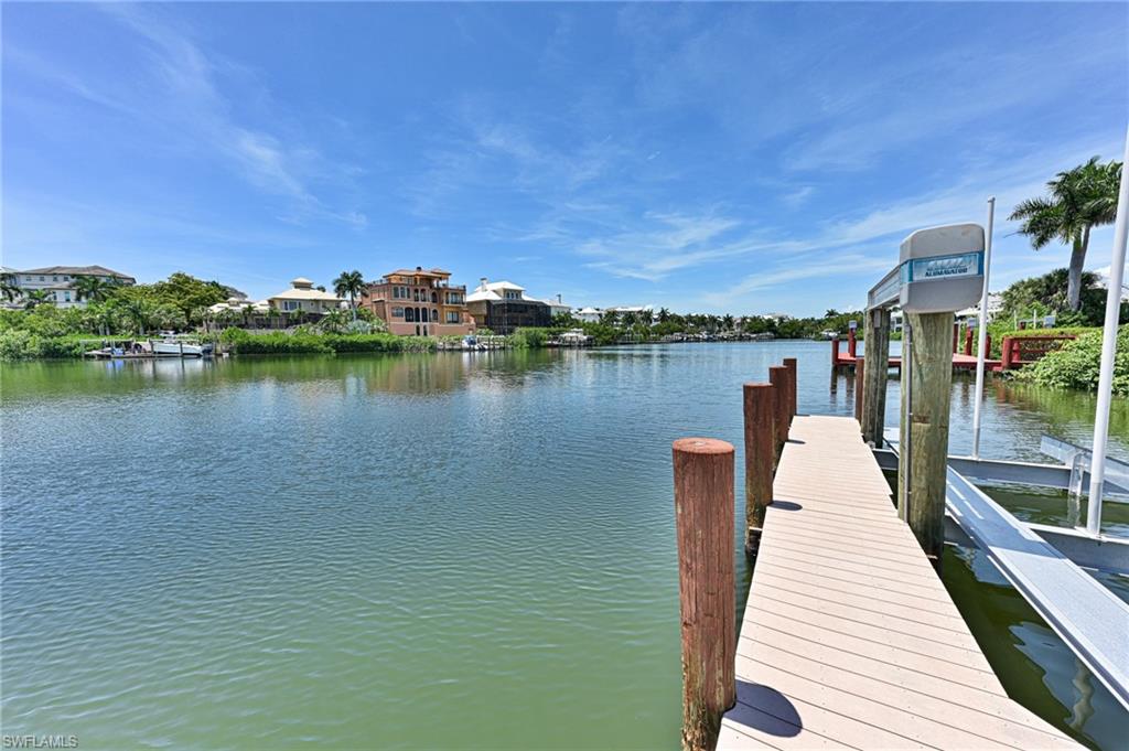 BAYFRONT GARDENS - Residential