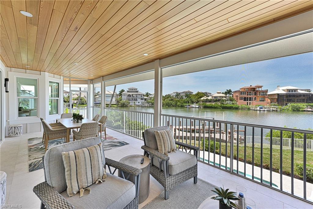 BAYFRONT GARDENS - Residential