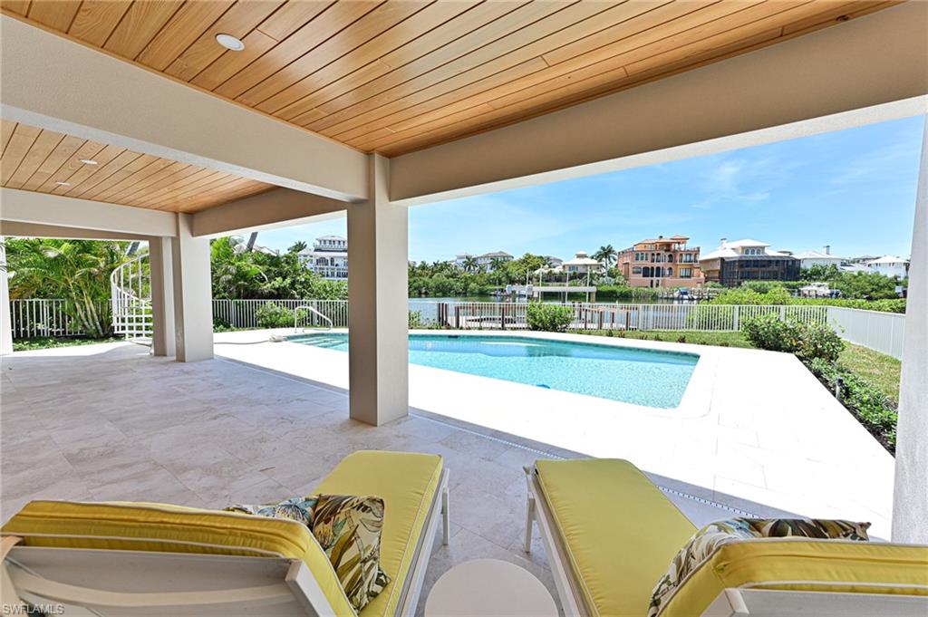 BAYFRONT GARDENS - Residential