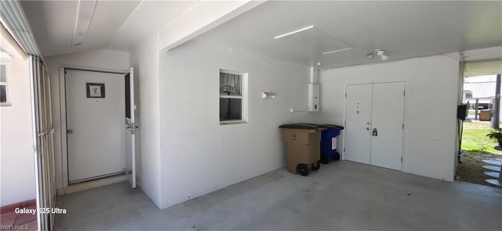 GOLFWOOD CONDO - Residential