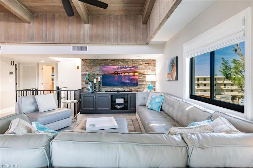 SHOREWOOD OF SANIBEL CONDO - Residential