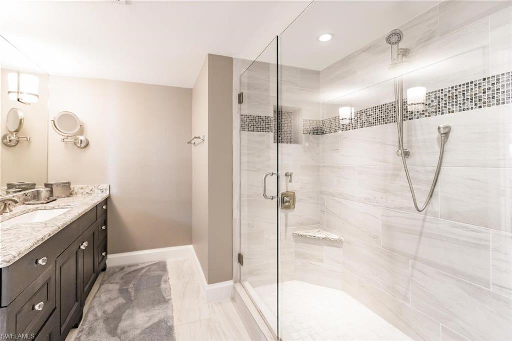 SHOREWOOD OF SANIBEL CONDO - Residential