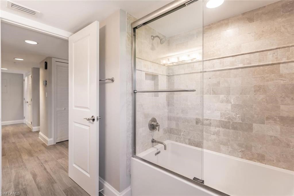 SHOREWOOD OF SANIBEL CONDO - Residential