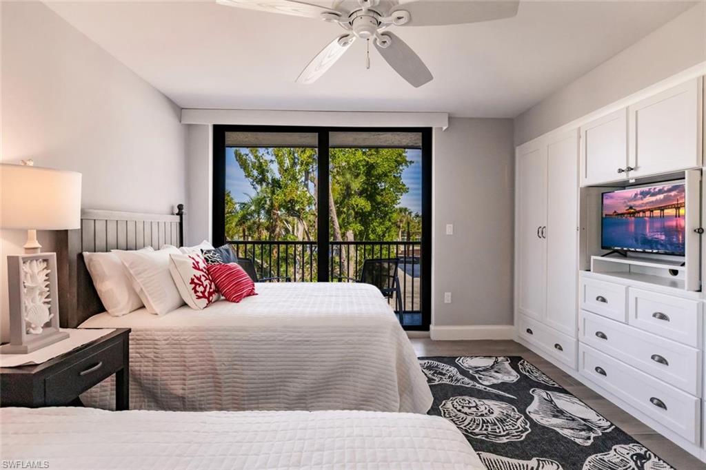 SHOREWOOD OF SANIBEL CONDO - Residential