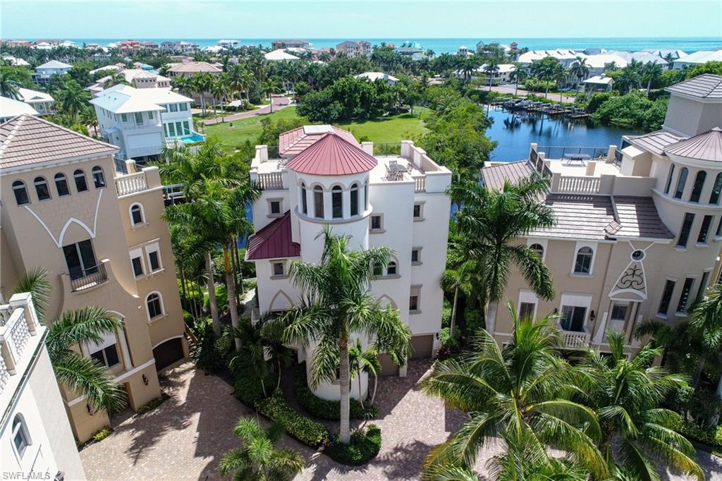 BAREFOOT BAY - Residential