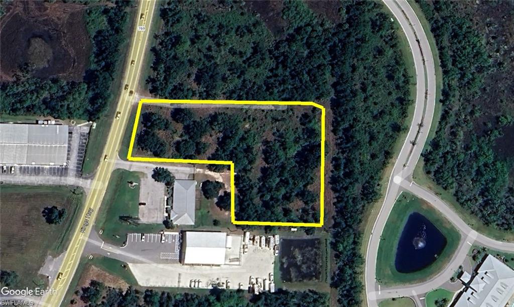 Prime 2.48-acre commercial property in Lake Suzy, FL, offering an exceptional investment opportunity with unmatched visibility and accessibility. Strategically located on Kings Hwy (Co Rd 769), less than two miles from Interstate 75 (Exit 170), this property sits in a rapidly expanding commercial corridor. With an average daily traffic count of 15,600 vehicles, and planned road expansion to four lanes, the site is positioned for significant growth and increased customer flow. Zoned Commercial General, with future land use designated for commercial development. The surrounding area is within minutes to major retailers such as Walmart and Publix, popular restaurants, and a planned residential neighborhood, ensuring a steady consumer base. Additionally, public water and sewer are available at the road. With Lake Suzy experiencing expansion, this is the perfect time to capitalize on the area’s growth. The combination of high traffic, strong market demand, and strategic location makes this a rare and valuable investment opportunity.