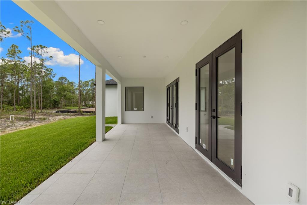 GOLDEN GATE ESTATES - Residential