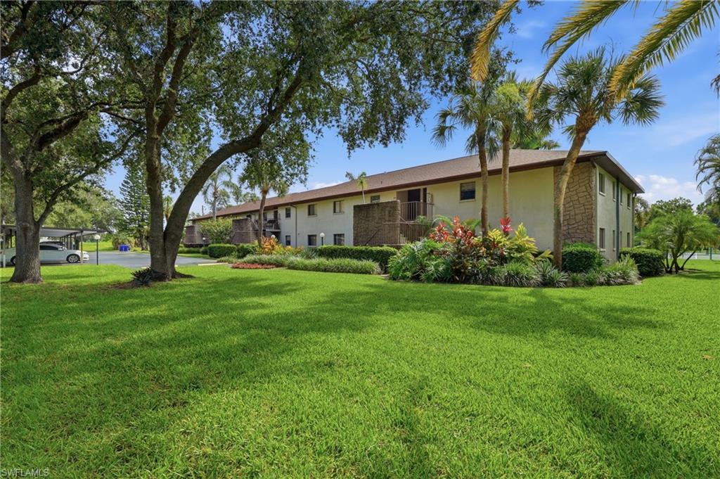 STONE EDGE CONDO - Residential