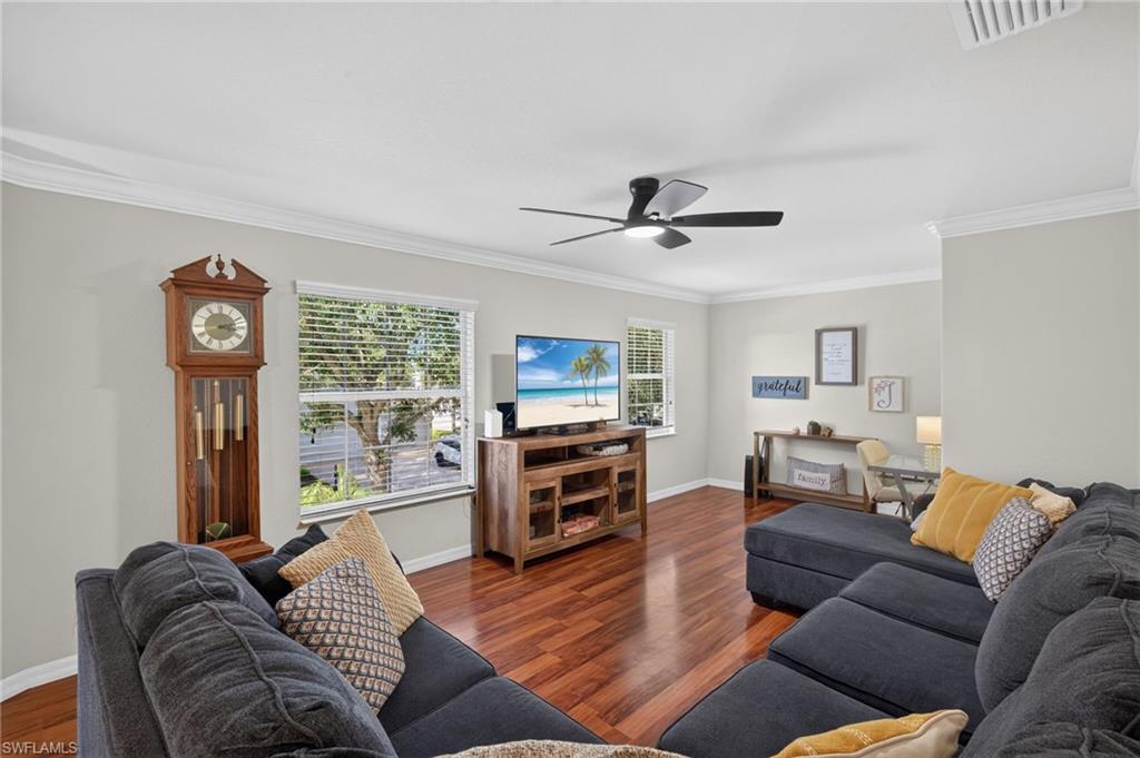 MAGNOLIA LAKES - Residential