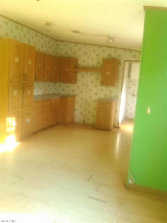 MOORE HAVEN - Residential
