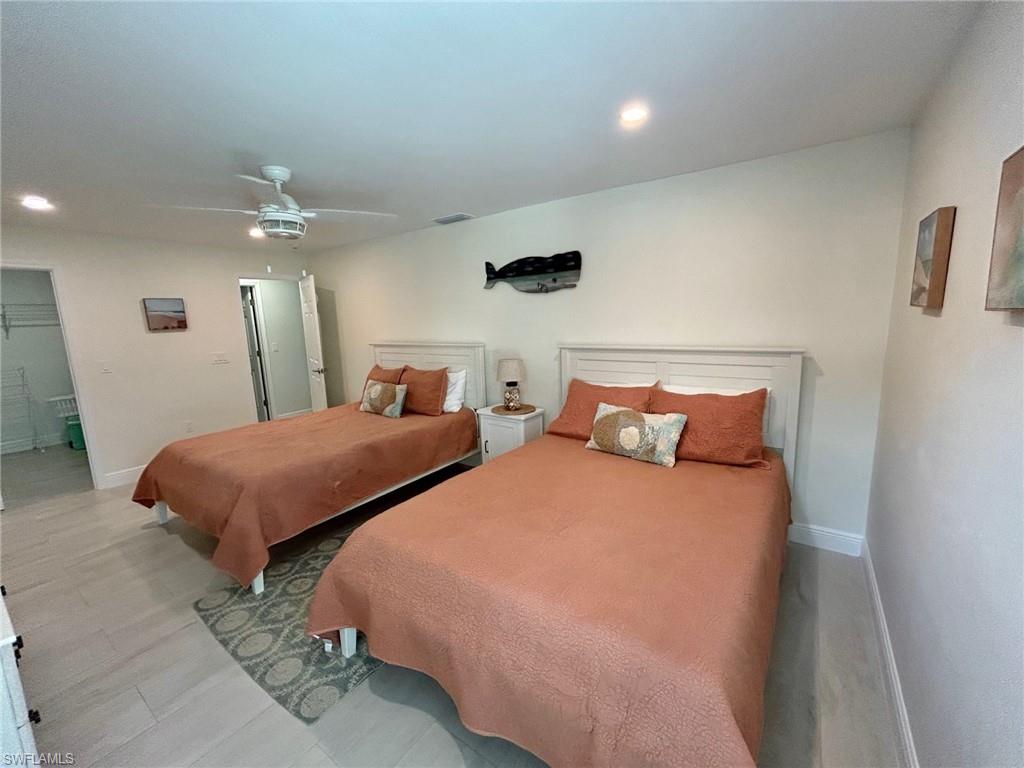 BLIND PASS CONDO - Residential