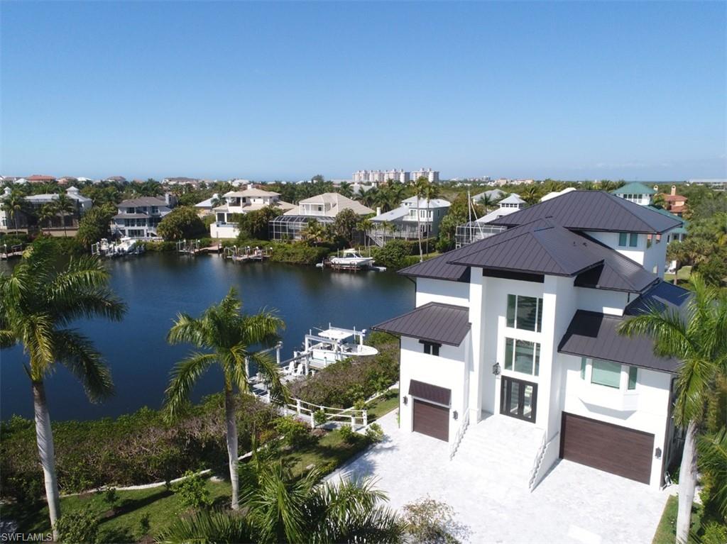 BAYFRONT GARDENS - Residential
