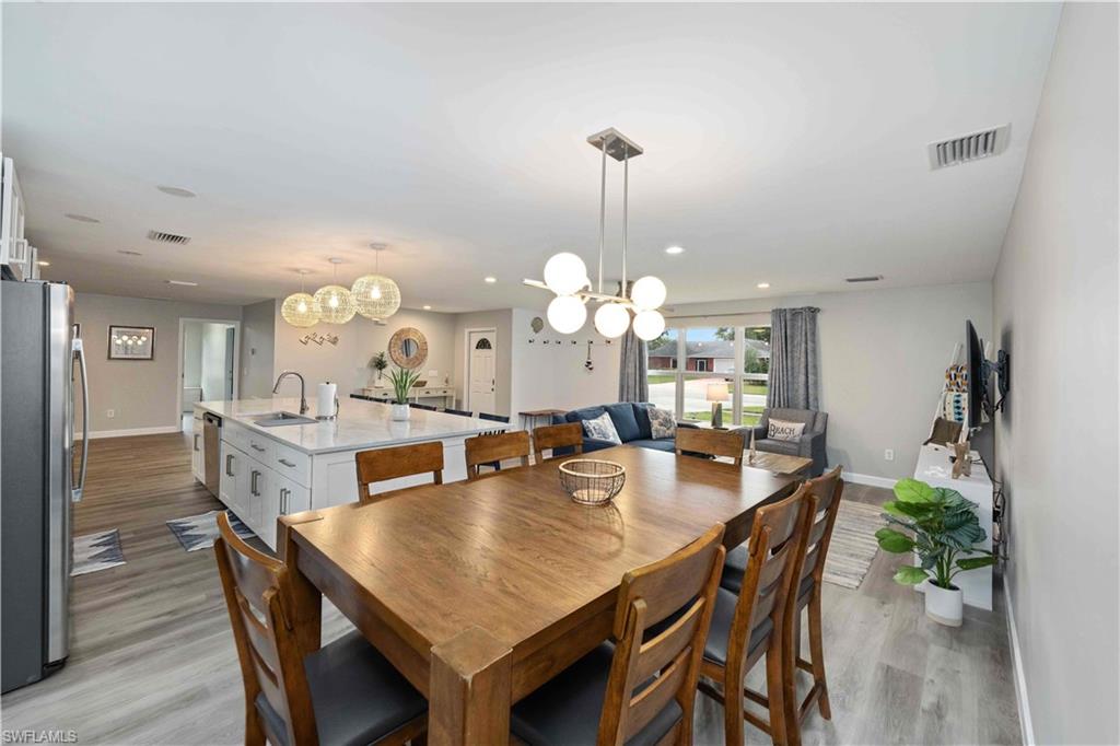 KINGS LAKE - Residential