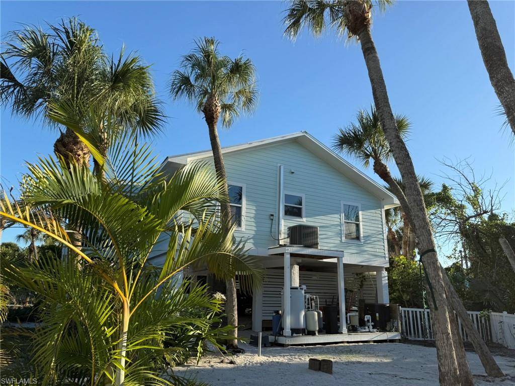 CAPTIVA PALMA UNRECORDED SUBDIVISION - Residential