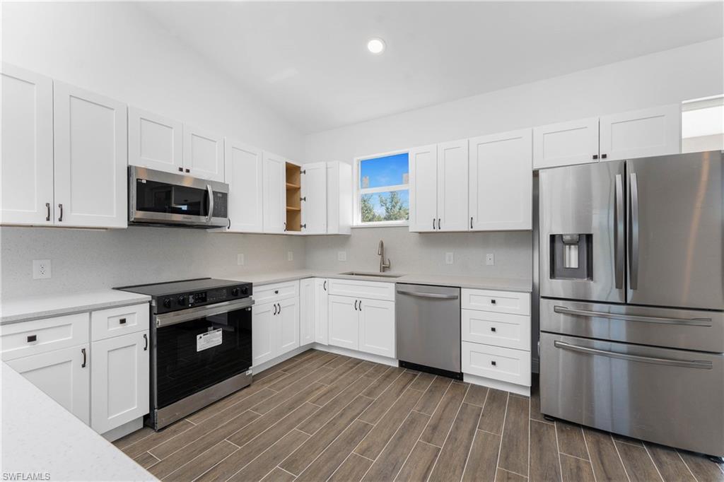 SOUTH GULF COVE - Residential