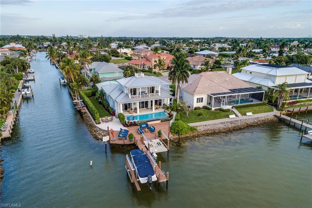 ROYAL HARBOR - Residential
