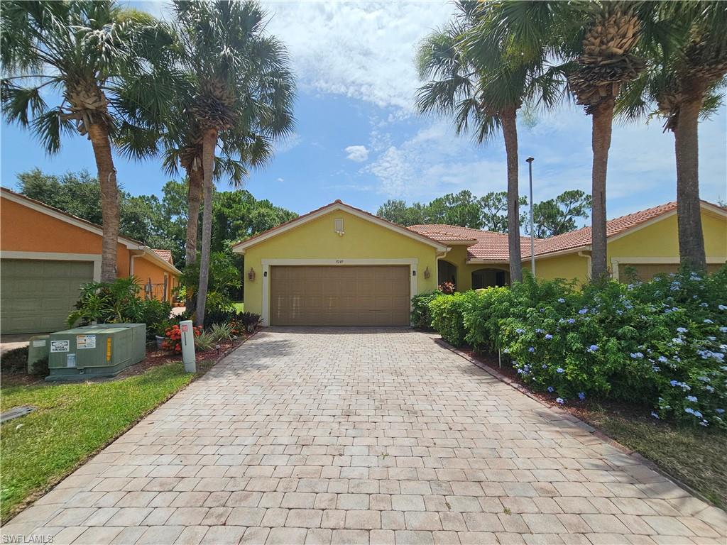 VISTANNA VILLAS - Residential