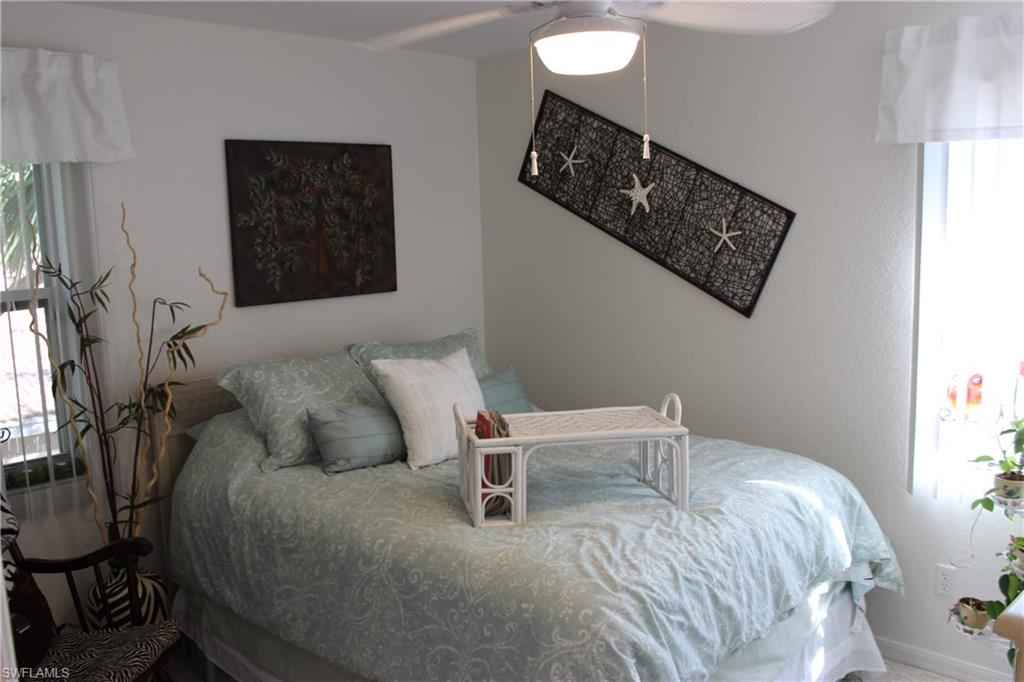 HUNTINGTON LAKES - Residential