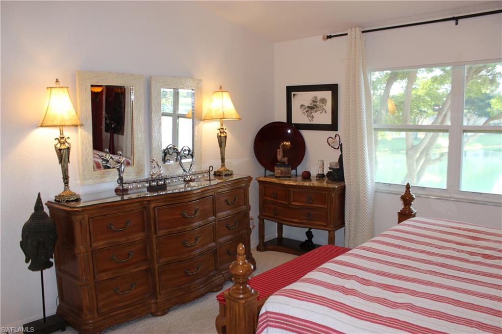 HUNTINGTON LAKES - Residential
