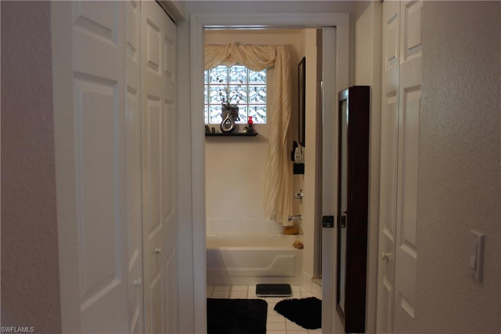 HUNTINGTON LAKES - Residential