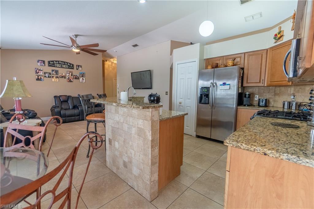 GOLDEN GATE ESTATES - Residential