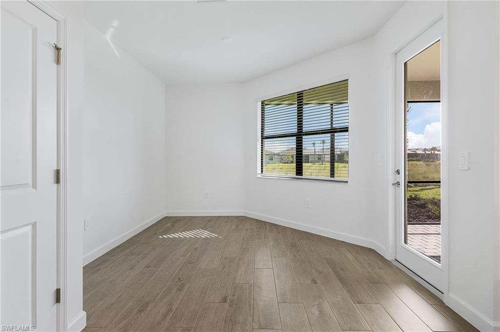 VERDANA VILLAGE - Residential Lease