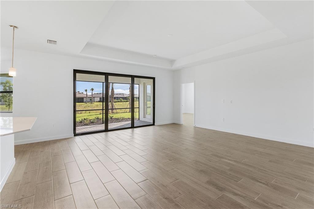 VERDANA VILLAGE - Residential Lease