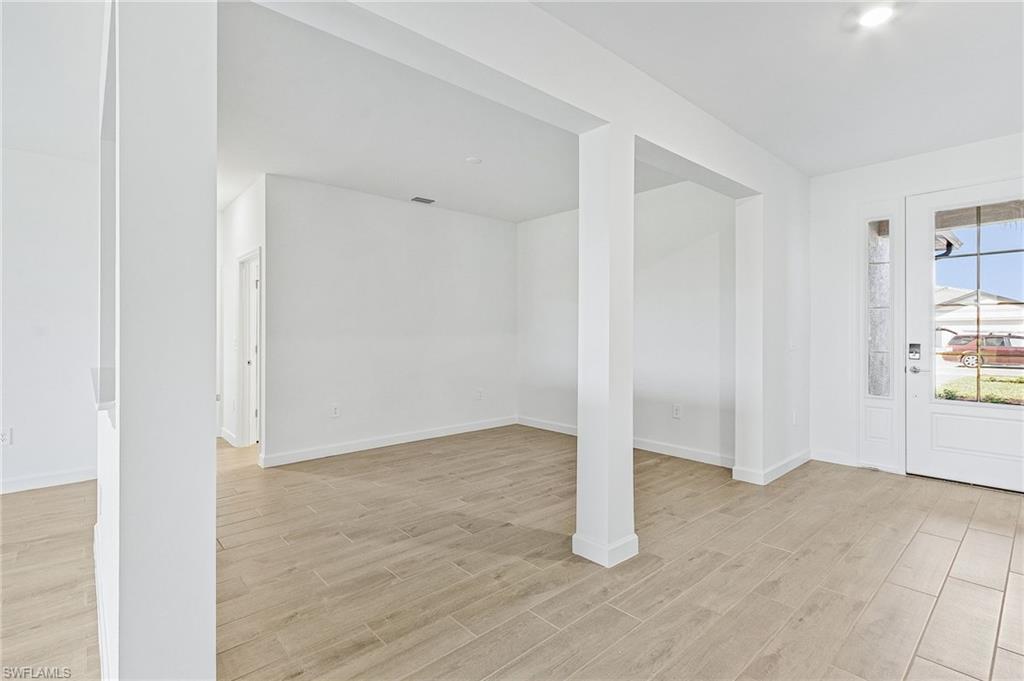 VERDANA VILLAGE - Residential Lease