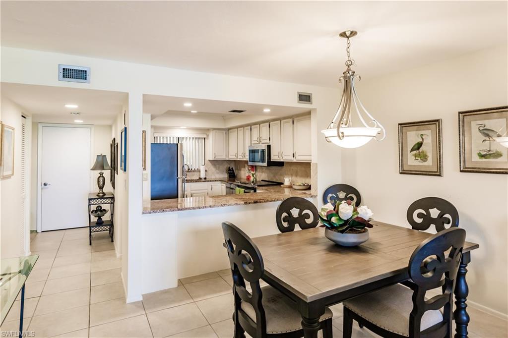 STEAMBOAT BEND - Residential