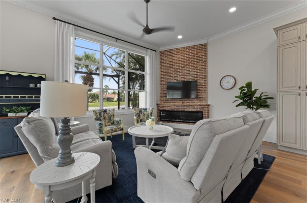 PEPPER TREE - Residential Lease