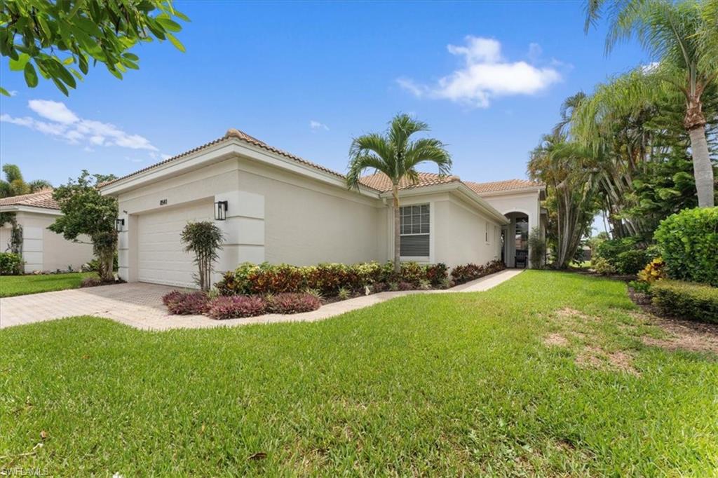 PEPPER TREE - Residential Lease