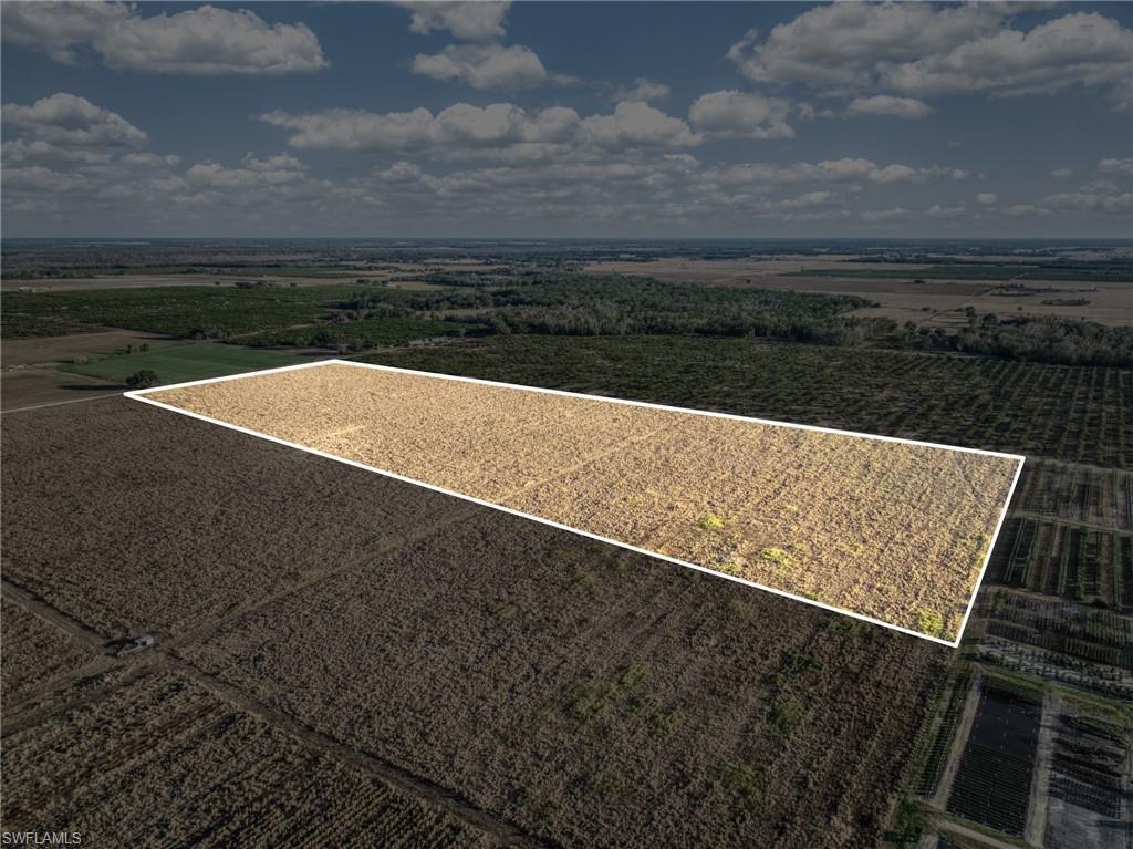 ACREAGE - Land