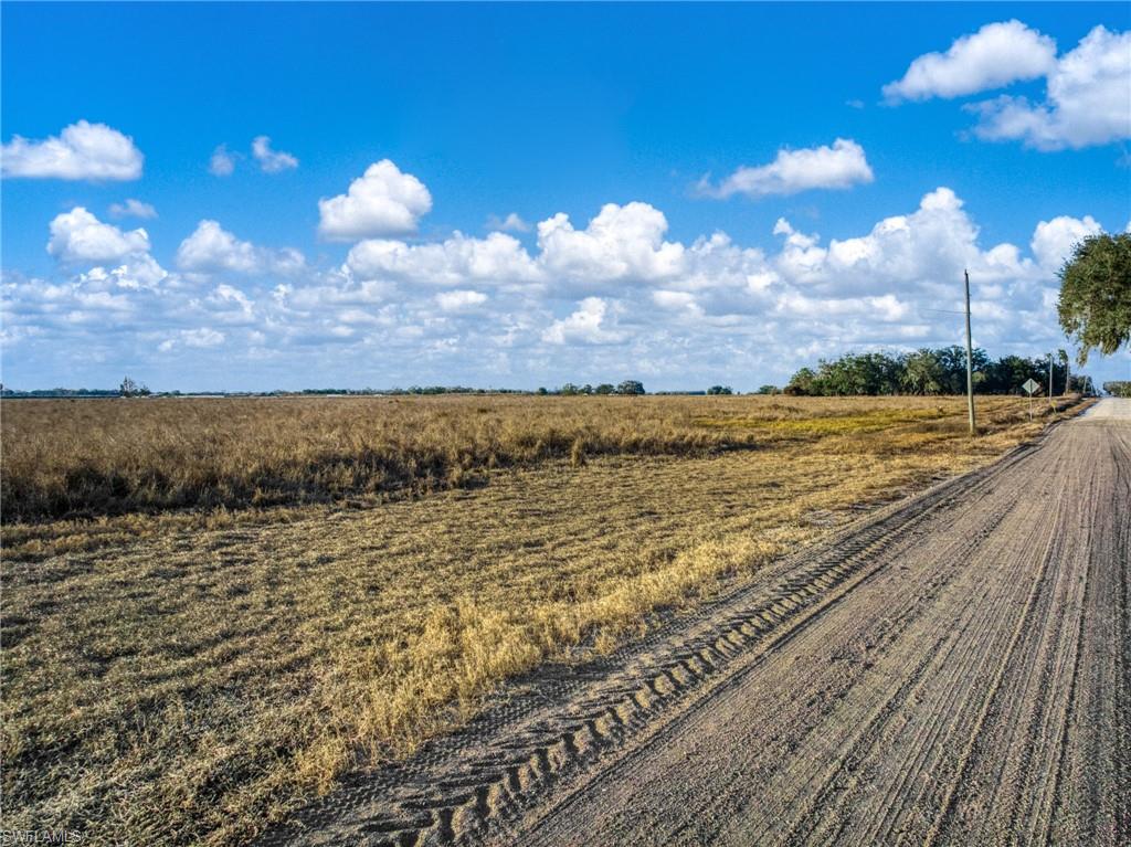 ACREAGE - Land