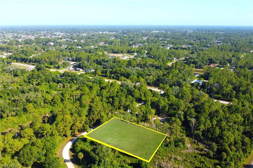 LEHIGH ACRES - Land