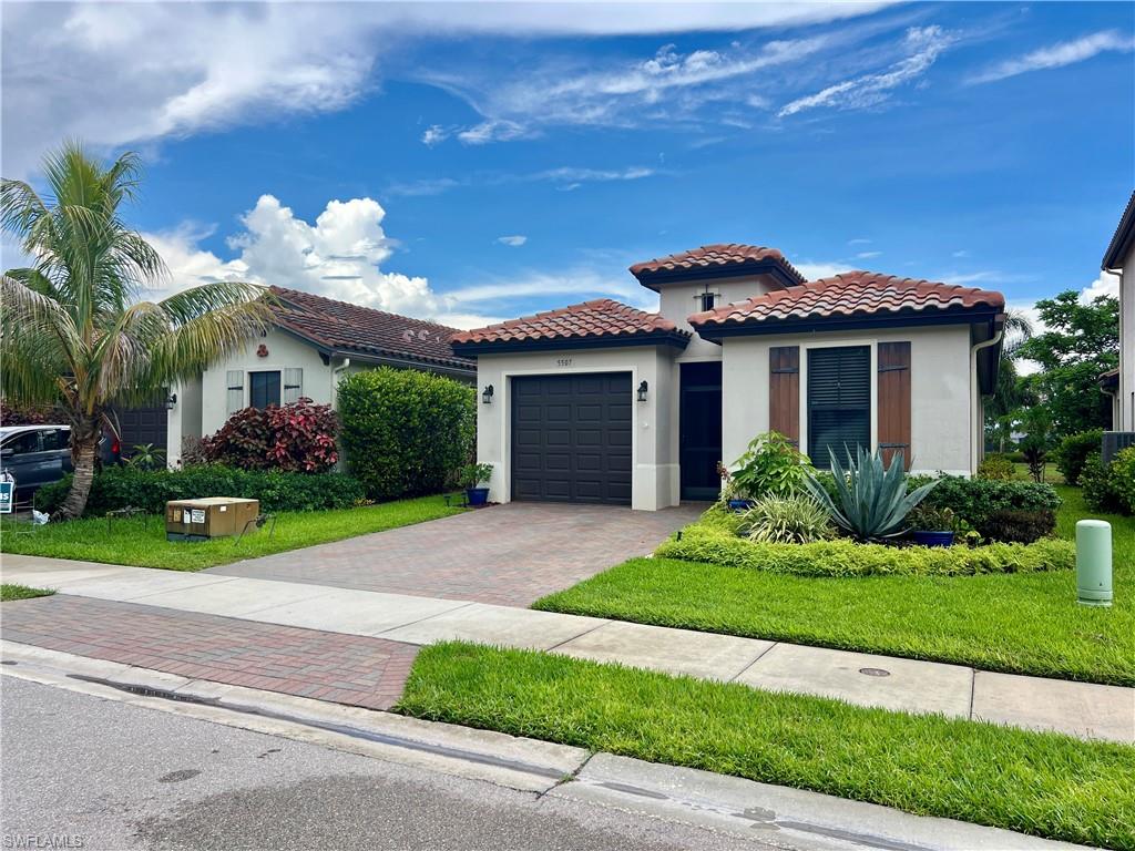 COQUINA AT MAPLE RIDGE - Residential