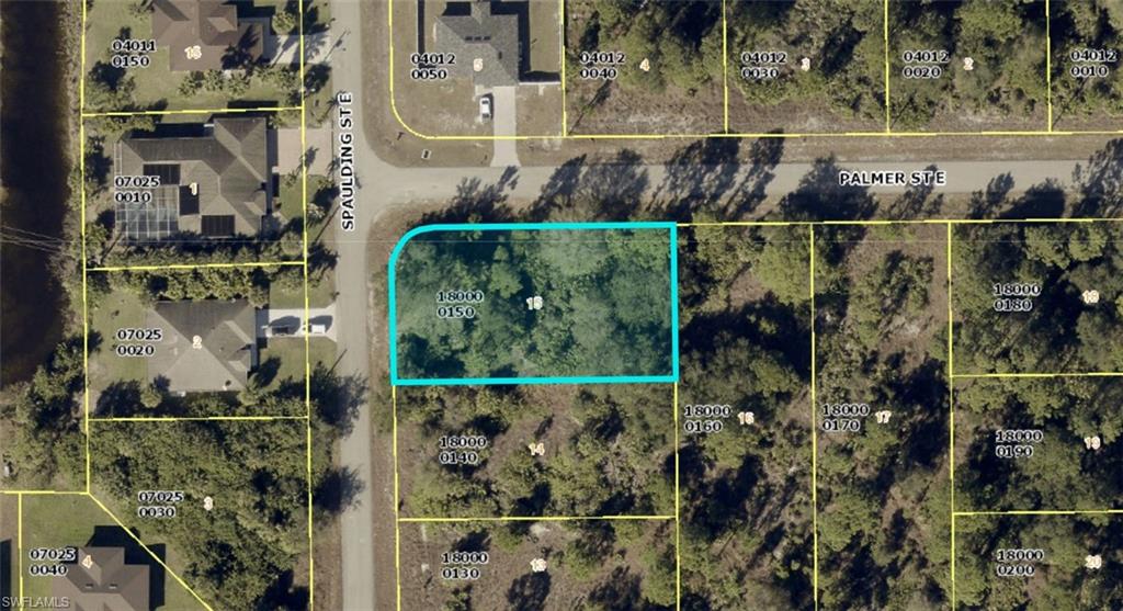 Fantastic opportunity to own a duplex lot in the growing community of Lehigh Acres! This vacant parcel at 726/728 Palmer St E is zoned for duplex construction, making it an excellent investment for builders, investors, or anyone looking to generate rental income. Conveniently located near schools, shopping, restaurants, parks, and major roadways, with easy access to Fort Myers and Southwest Florida amenities.