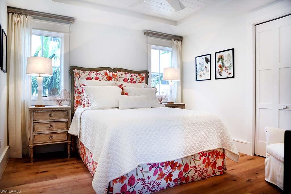 OLDE NAPLES - Residential