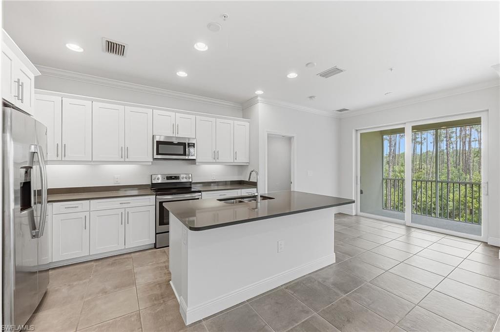 AVALON - Residential Lease