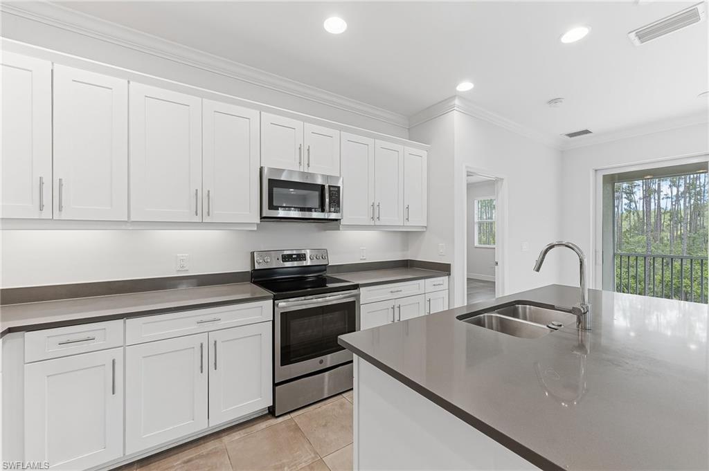 AVALON - Residential Lease