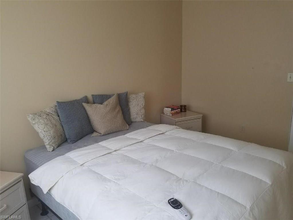 FORT MYERS SHORES - Residential