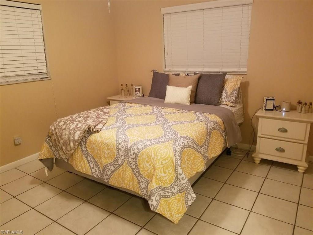 FORT MYERS SHORES - Residential