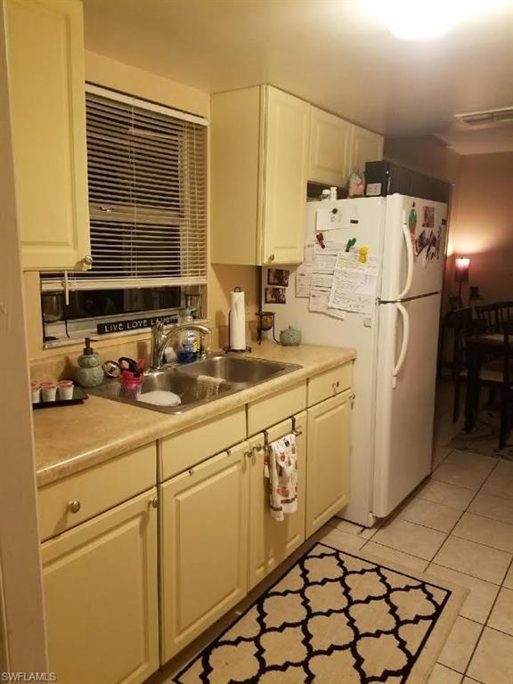 FORT MYERS SHORES - Residential