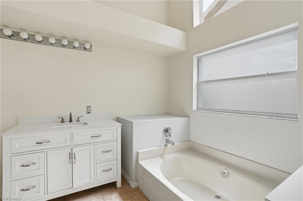 CROSS CREEK ESTATES - Residential