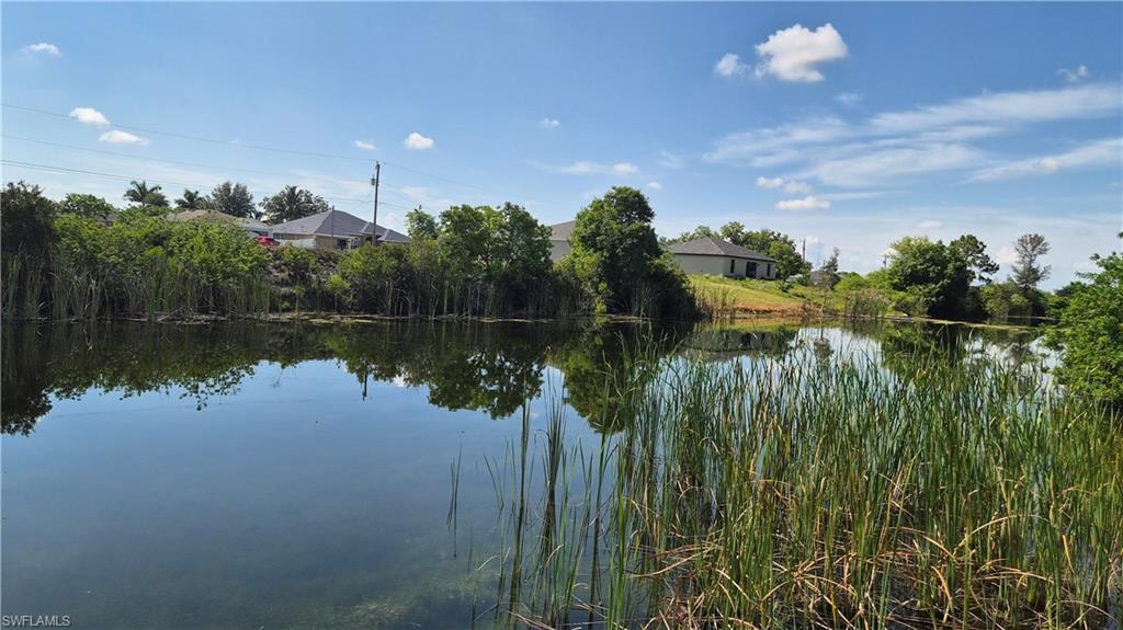 CAPE CORAL - Land