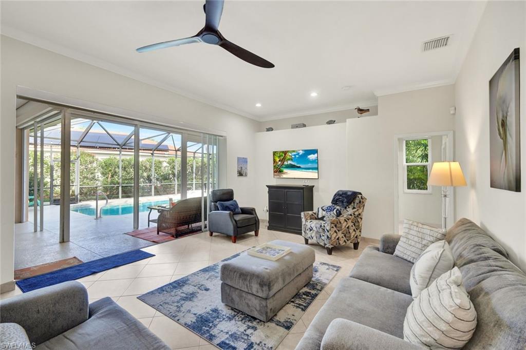 CEDAR CREEK - Residential